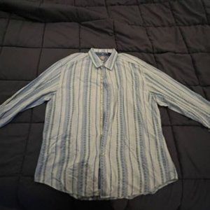 Robert Graham Long Sleeve Flip Cuff